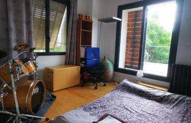 Maison familiale avec jardin - Photo 16