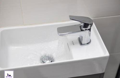 Greenwood by Alt-Stay - 4 Bed 2 Bath Home - Parking, WiFi & Smart TV In All Bedrooms - Contractors & Relocations - Weekly & Monthly Rates - Foto 30