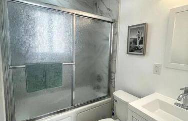 Modern Studio W Parking 10 min to FLL and Beach - Foto 4