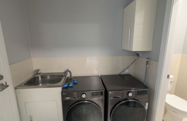 Lux Jesmond - Photo 8