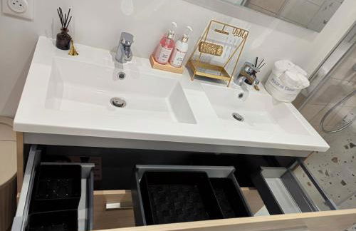 Appartement Cosy Centre Ville De Reims - Foto 15