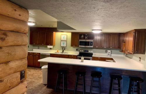 Buffalo River Lodge (Yellville)- Lower Level - Foto 20