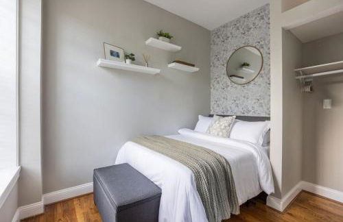 Luxury 3BR with Parking in Heart of DC - Steps to Metro - Foto 11