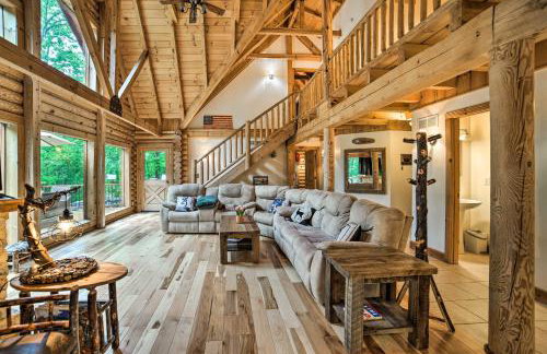 Classy Home w/ Hot Tub: 2 Mi to Lake Access! - Photo 7