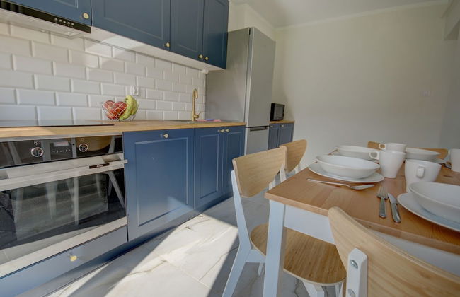 HelApart - Bella - Photo 13