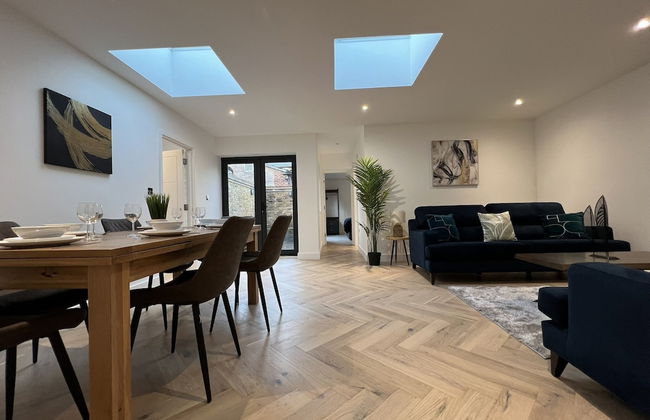 Isleworth Apartments - Photo 11