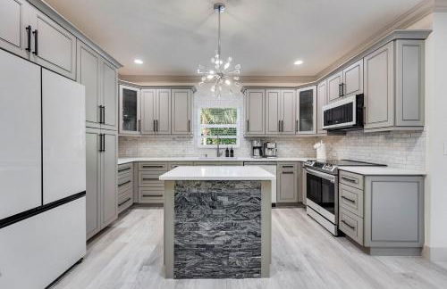 Lucky Day Retreat with Game Room, Heated Pool, Park, Resort Style Amenities - Photo 23