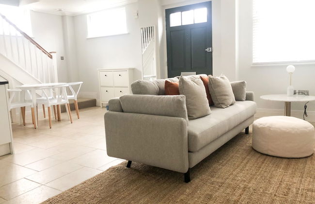 Windsor Mews by Stay Focused SA - Photo 1