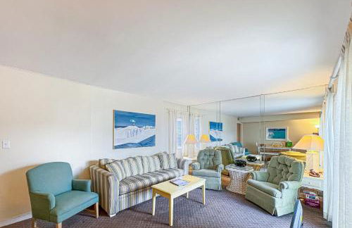 Sunspot Condo --- 2 McKinley Ave, Unit 103 - Photo 1