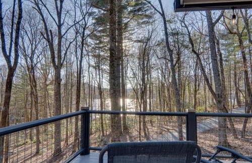 Blue Ridge Hideaway at Lake Toxaway with Hot Tub - Foto 1