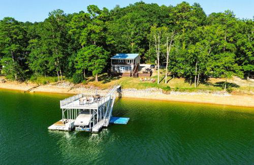 Lewis Smith Lake Retreat with Dock and Deck! - Foto 1