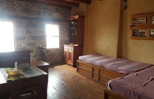 Chios Houses, beautiful restored traditional stone houses with an astonishing seaview - Foto 22