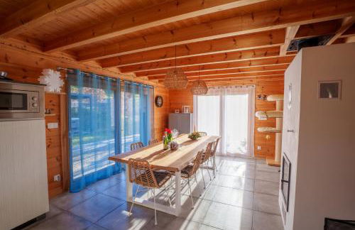 Évasion jurassienne, séjour cosy bois - Foto 17