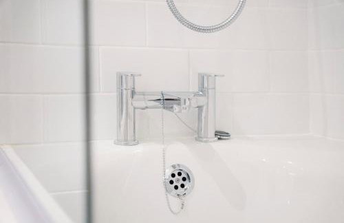 NEW! 3BR in Salvin Cottage - Foto 24