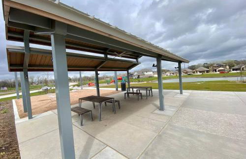 4-BR Getaway Ideal for Families - Foto 17