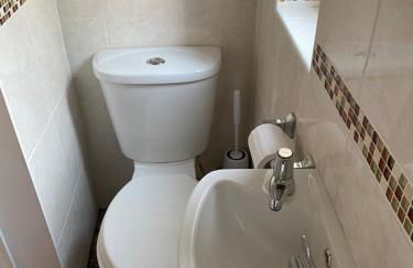 Cosy 2 Bedroom House -2023, 2024 &2025 award winner! - Foto 26