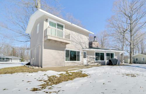 Close to 3 Ski Areas Michigan Family Retreat! - Photo 31