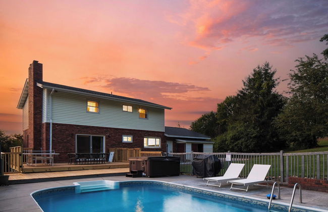 Ridge Valley by Avantstay Upscale Asheville Escape w/ Pool - Foto 12