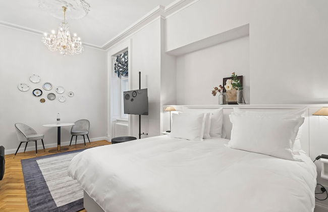 Vodičkova Luxury Suites - Photo 12