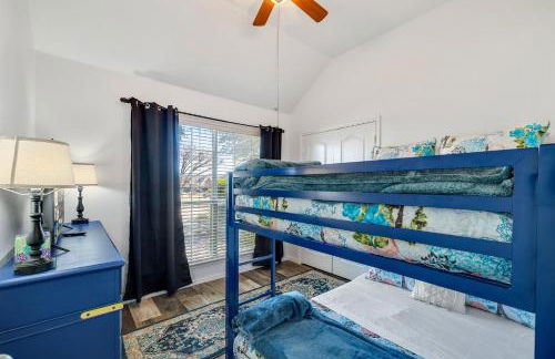 Frisco Escape Oasis Home w/Spa - Foto 34