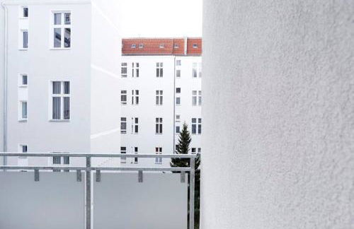 SC 06 by ROCKCHAIR Apartments l SUPERHOST Status l 4 Bedrooms Boxspringbeds 2 Bathrooms Balcony Elevator - Cozy Family & Business Flair welcomes you! - Foto 18