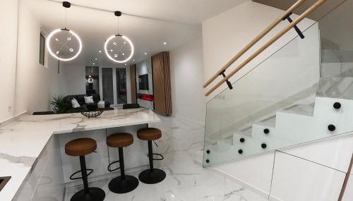 Maison neuve et contemporaine, alliant modernité et situation stratégique à 12km de Paris et 8km de Versailles - Foto 5