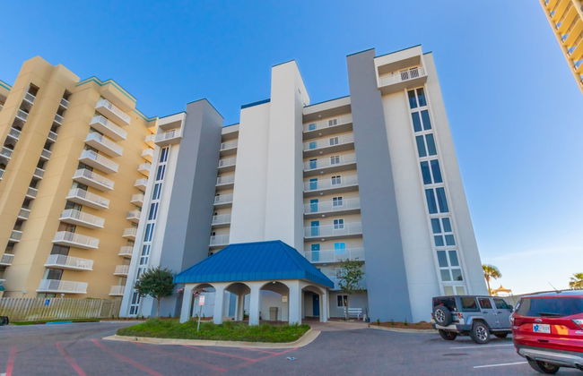 Romar Tower Condos - Photo 57