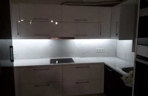 Modern and comfortable apartment 5km from center - Foto 19