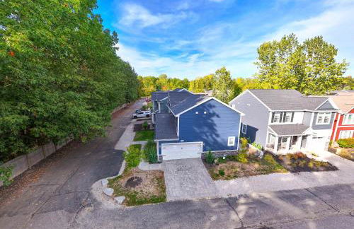 SoHa Year Round Heated Indoor Outdoor Pool - Photo 56