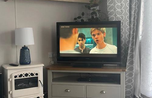 Golden Dunes Retreat, Dog-Friendly Stay at Par Sands Holiday Park, Cornwall - Photo 11