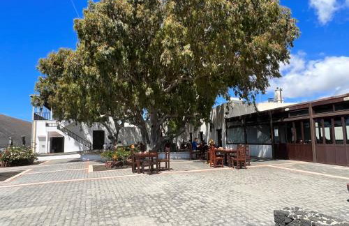Luxury 3-bedroom villa with heated private pool - in Marina Rubicon, Playa Blanca, Lanzarote - Foto 31