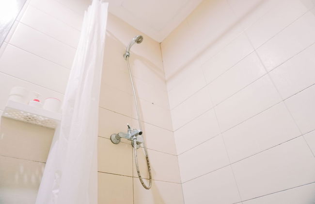 Warm And Cozy Stay 2Br Belmont Residence Puri Apartment - Foto 9