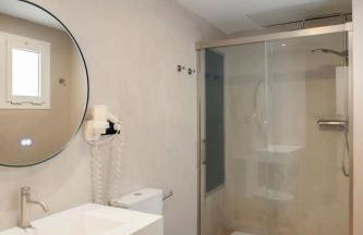 Apartamentos Sorolla House - Photo 2