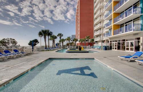 Atlantica Resort Condo Oceanfront Close to the beach - Foto 52