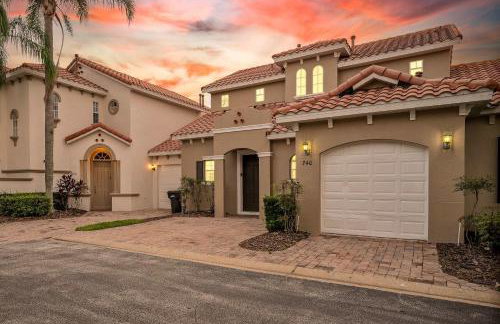 Townhome w heated pool & game room - Foto 60