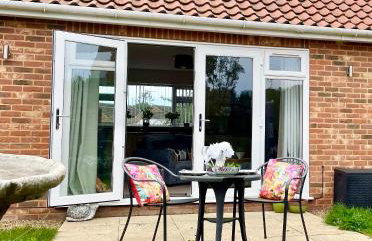 Stylish Boutique Bungalow - Foto 23