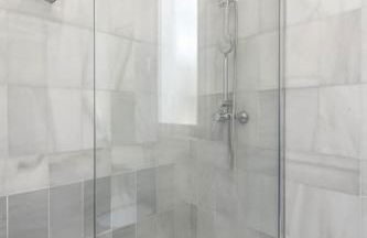 Beautiful 3 Bed Stylish & Cozy Apartment - Susanna Suite - Photo 7