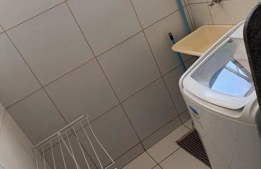 AP 102 Acolhedor situado na Zona Leste, com 3 quartos sendo 1 suíte - Foto 12