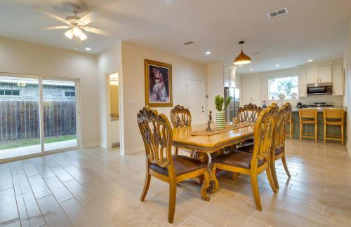 WFH-Friendly Brownsville Home with Private Patio - Foto 4