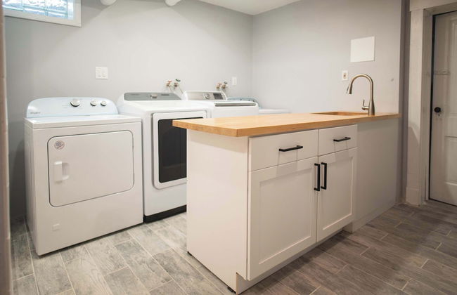 4 BDR Lake Geneva Estate Across From Beach! - Foto 35