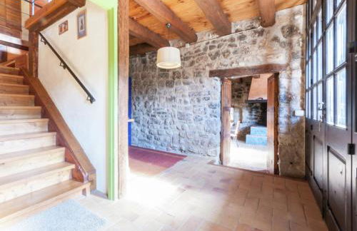 Farmhouse near Barcelona with Pool - Foto 17