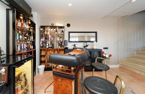 Villa Magnificent 5-star with sea view, jacuzzi and pool - Foto 35