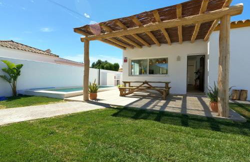 Preciosa Villa Independiente 100metros playa 10personas, Free Parking, Fully renovated Now - Foto 2