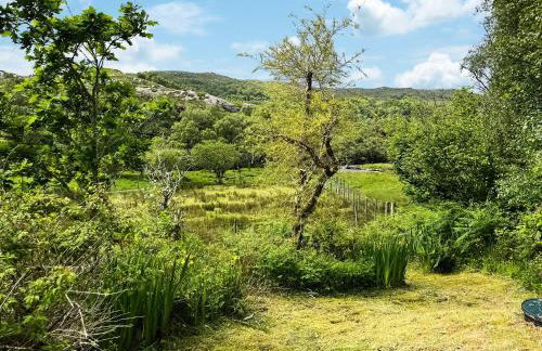 The Cottage - Photo 13