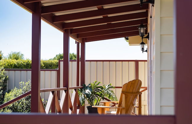 Owen's Hideaway by the BNB Collection - Photo 18