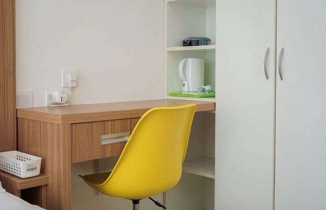 Well Appointed and Homey Studio at Sky House BSD Apartment - Foto 2