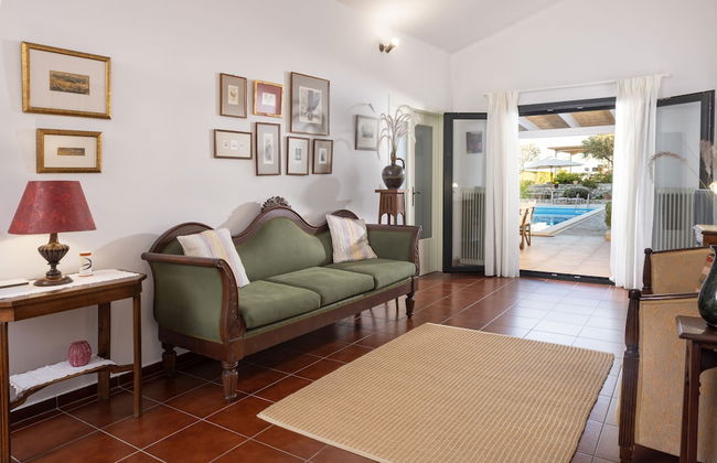 Villa Helidona With Private Pool - Foto 52