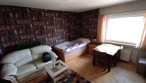 Gästezimmer Tobias für Radtouristen, Geschäftsreisende und Monteure im 1OG - Foto 3