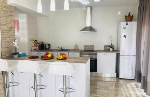 Boutique Apartment by the Sea - Photo 73