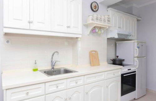 Ikia Apartment Private garden and parking - Photo 11